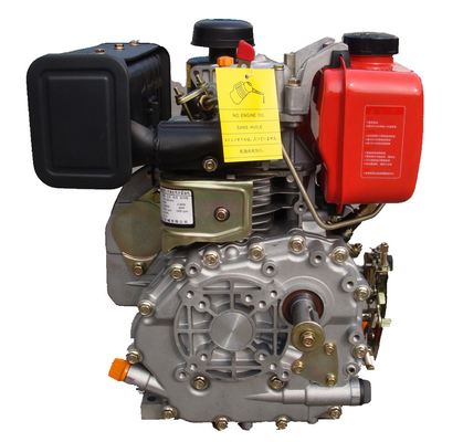 Low Fuel Consumption 12Hp Diesel Engine With 5.5L Fuel Tank Capacity